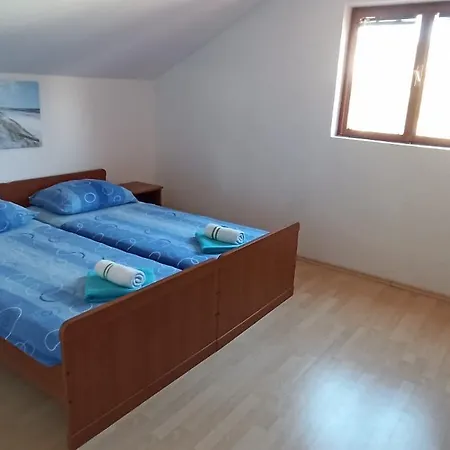 Apartment Davor *